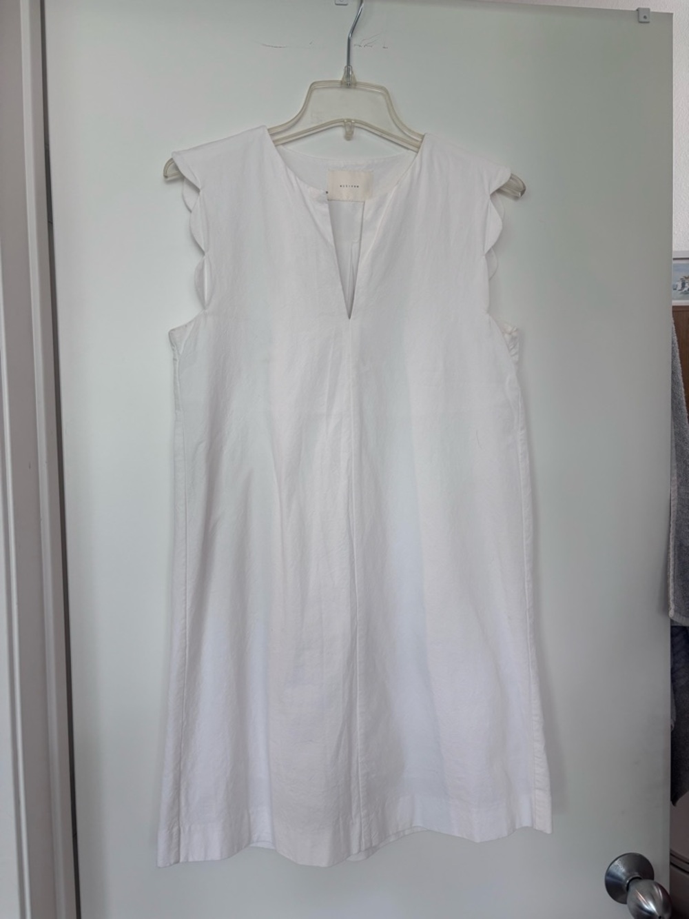 Scallop sleeve sun dress 🕊️